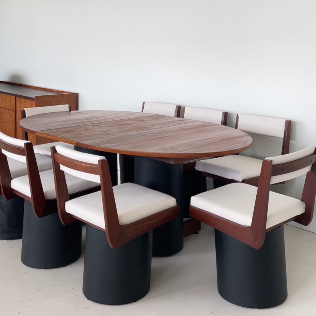 Rare Teak « La Rose » Dining Table by RS Associates, 1973