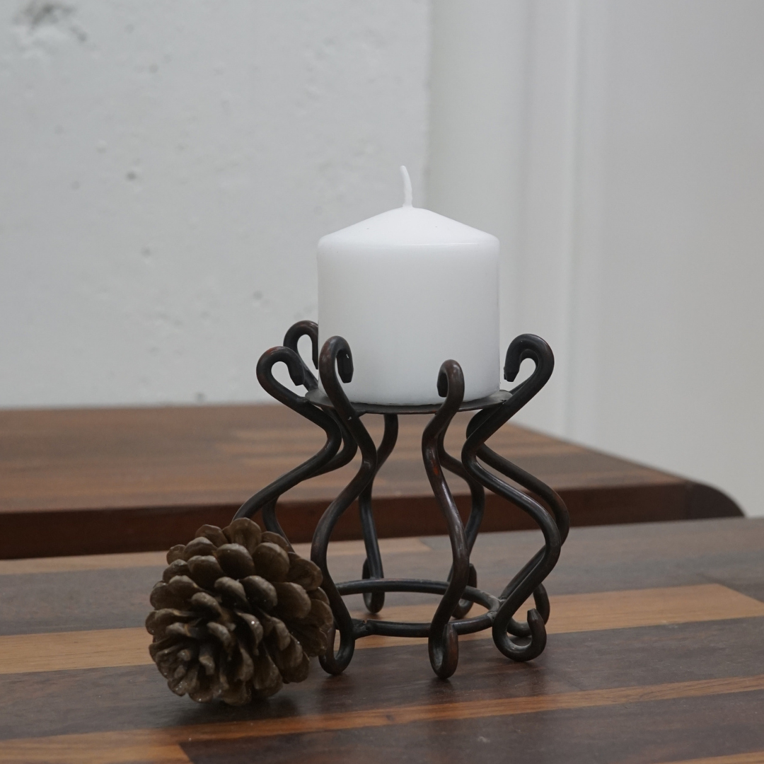 Iron candle holder deals