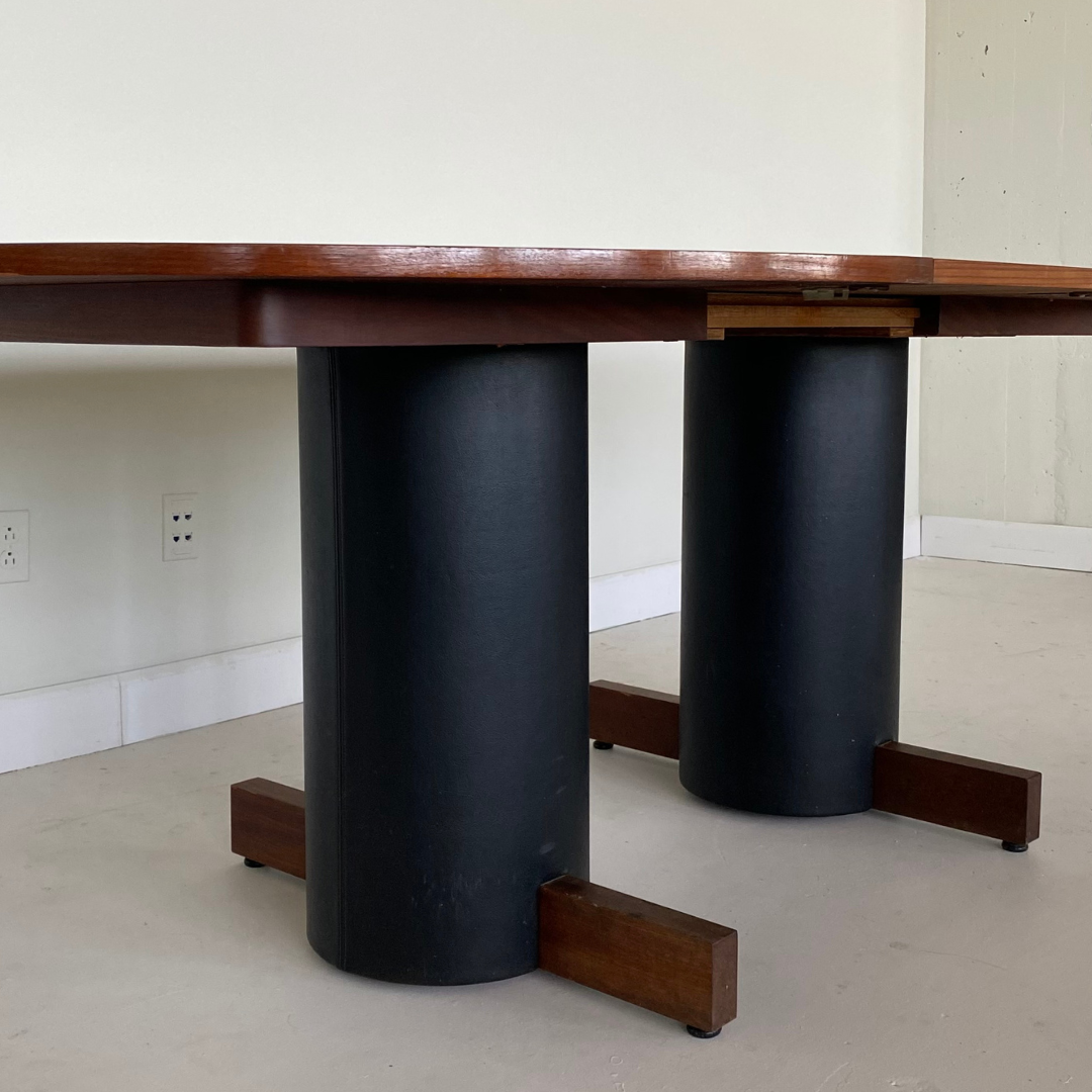 Rare Teak « La Rose » Dining Table by RS Associates, 1973