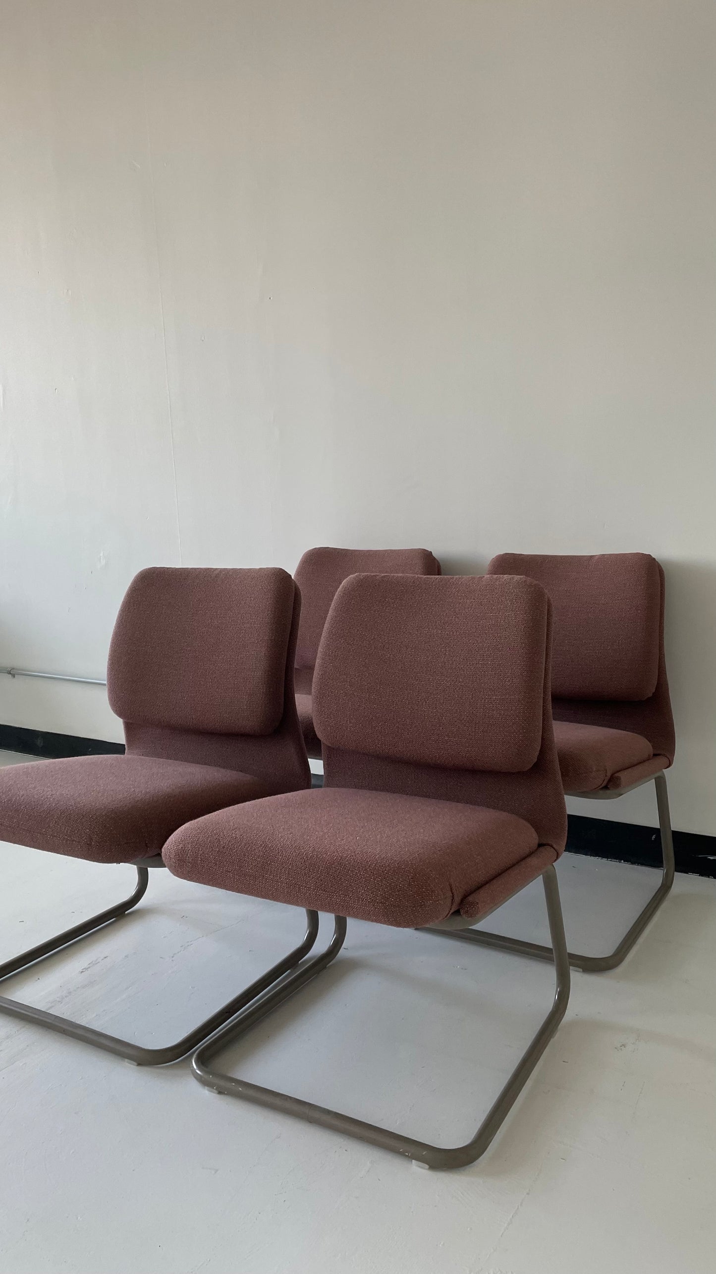 980 Serie Dining Chairs by Artopex