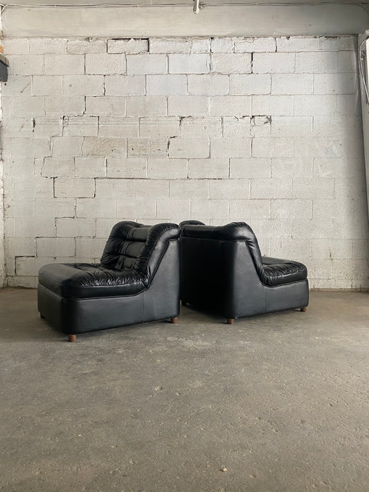 Mid Century Design Black Modular Sofa