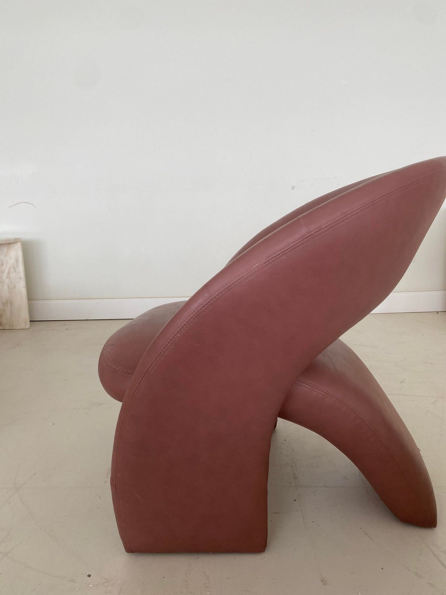 Sculptural Post Modern Jaymar Style Tongue Lounge Chair, 1980's