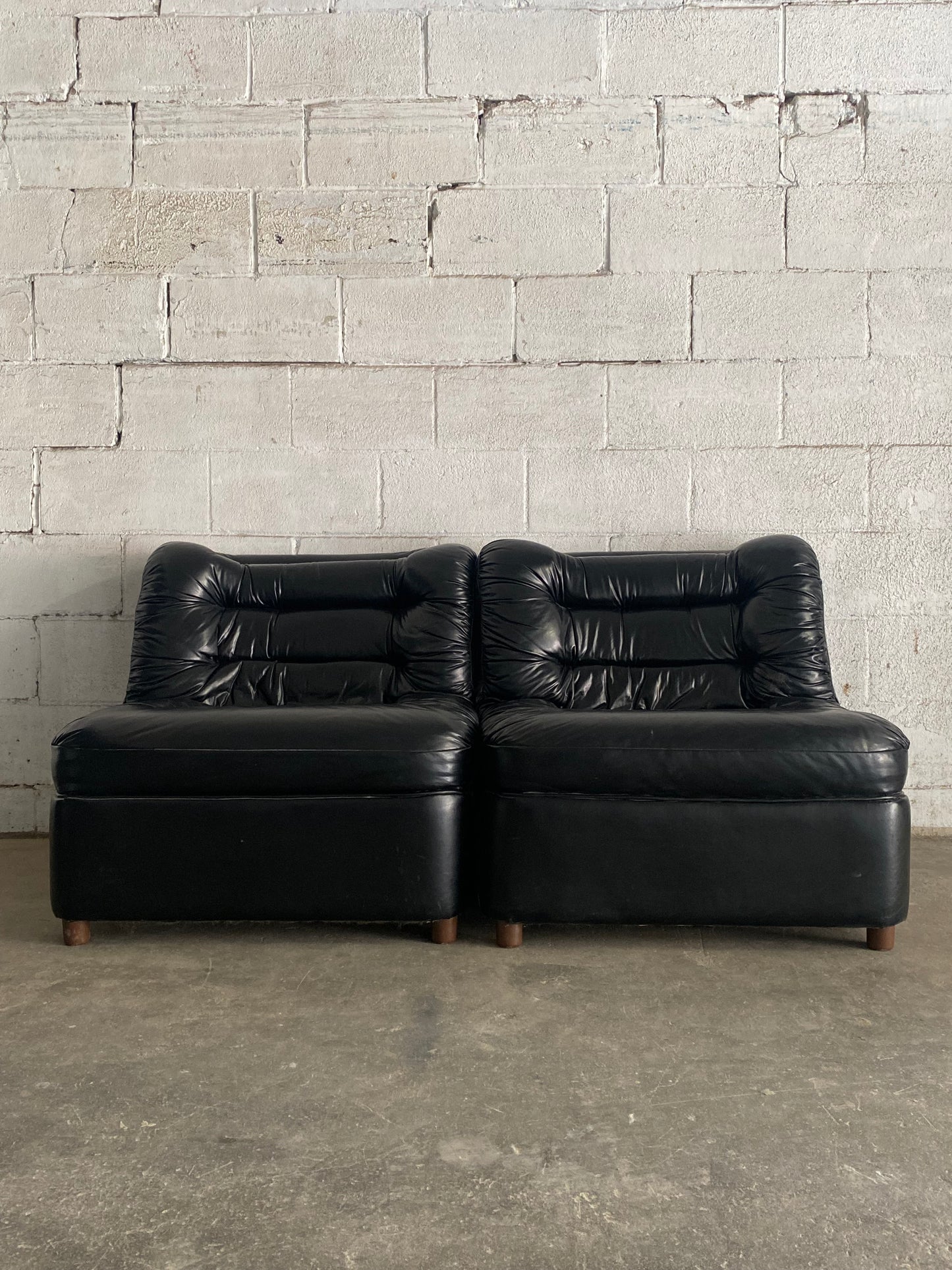 Mid Century Design Black Modular Sofa