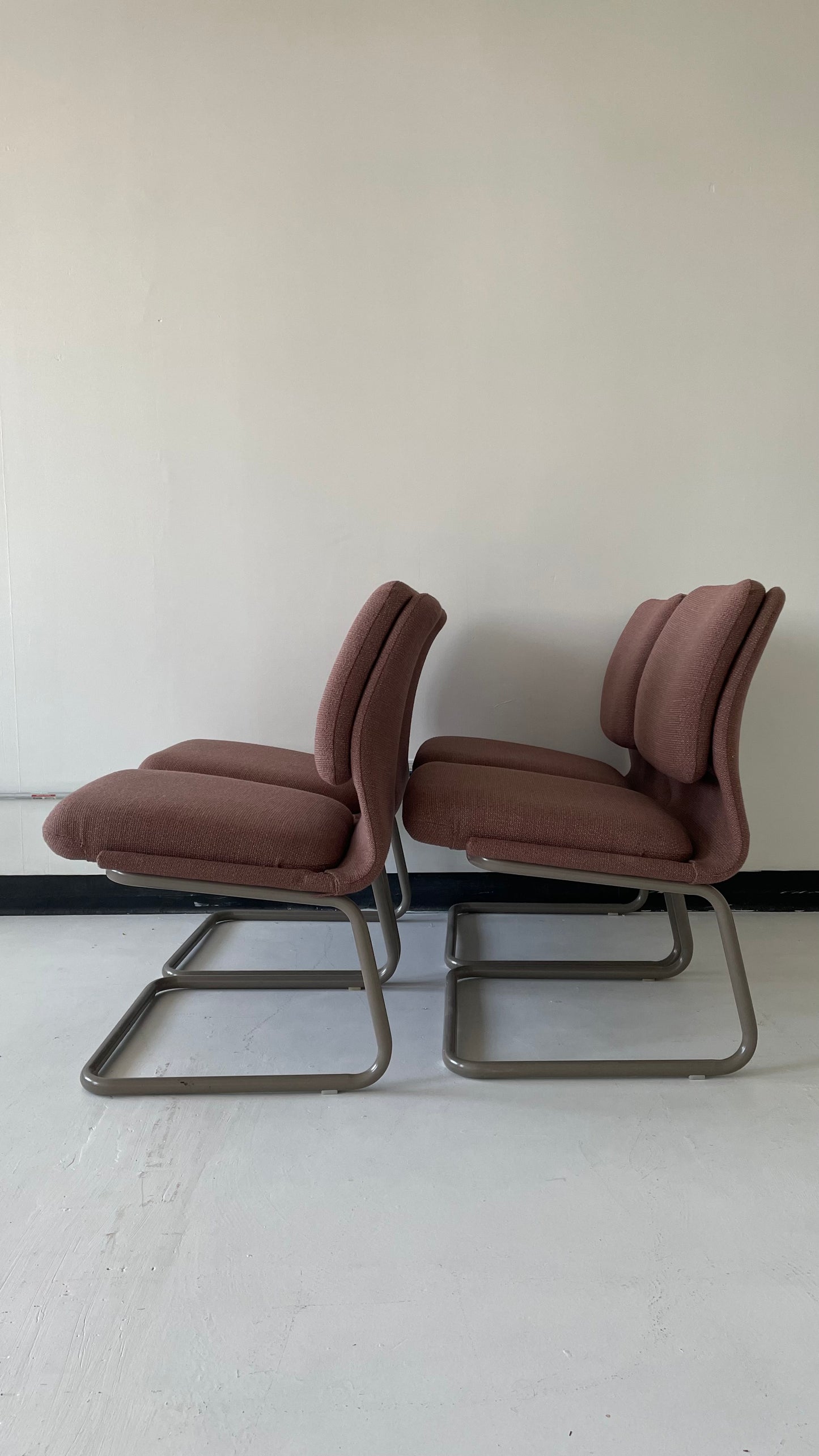 980 Serie Dining Chairs by Artopex